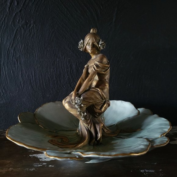 Antique Austrian Porcelain Art Nouveau Woman Centerpiece Raoul Larche - Picture 1 of 12